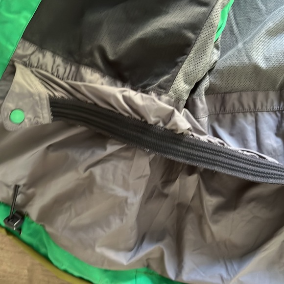 Patagonia ski jacket - Picture 4 of 6